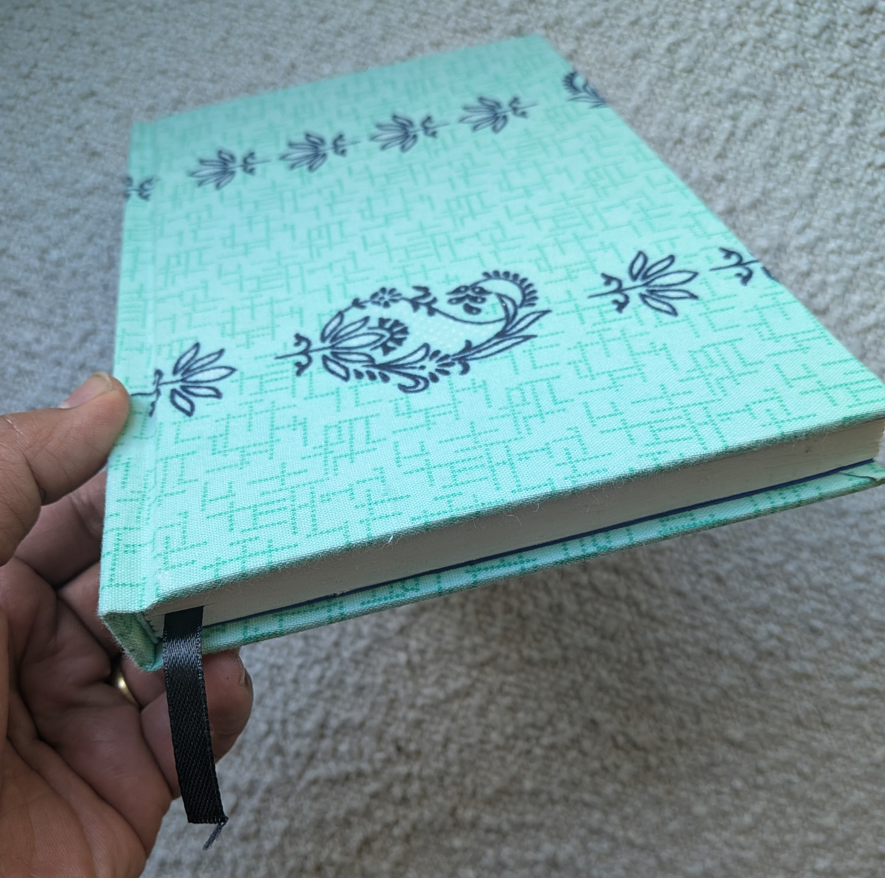 Bookmark ribbon